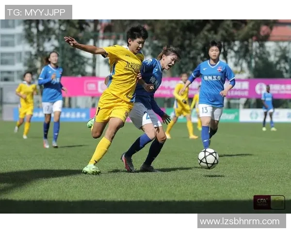 威夫流浪队与邓弗姆林激战正酣比分揭晓精彩瞬间回顾 威夫流浪队与邓弗姆林激战正酣比分揭晓精彩瞬间回顾