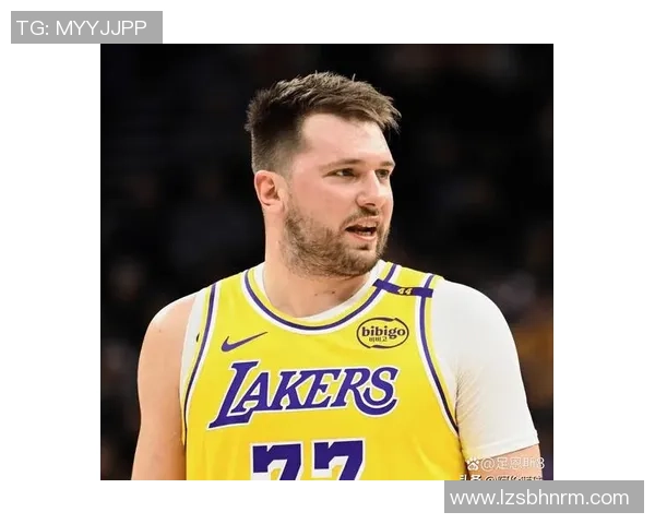 湖人对阵独行侠精彩回放11月2日比赛全程回顾与分析 湖人对阵独行侠精彩回放11月2日比赛全程回顾与分析